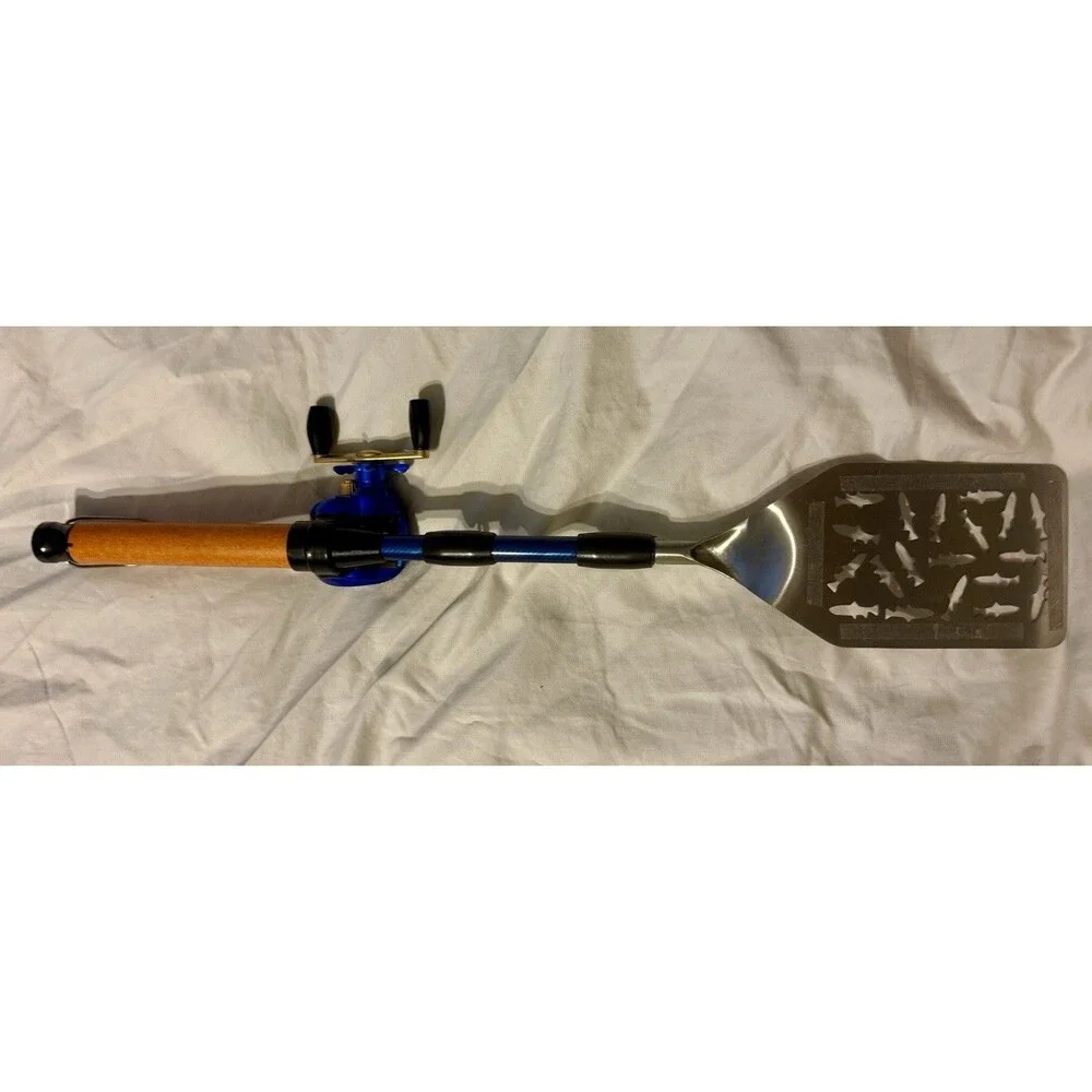 Fishing Rod Handle Spatula with Baitcasting Reel Design, 18.5 inch Blue & Gold